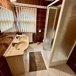 Apartment Szeibert Vendeghaz *