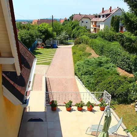 Szeibert Vendeghaz Apartment *
